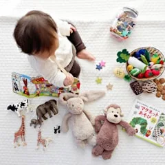 Kiddo World storefront